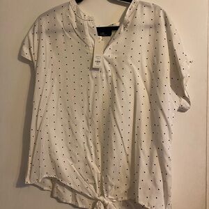 NWT Blue Rain from Francesca’s white with black polka dot flowy tie front shirt